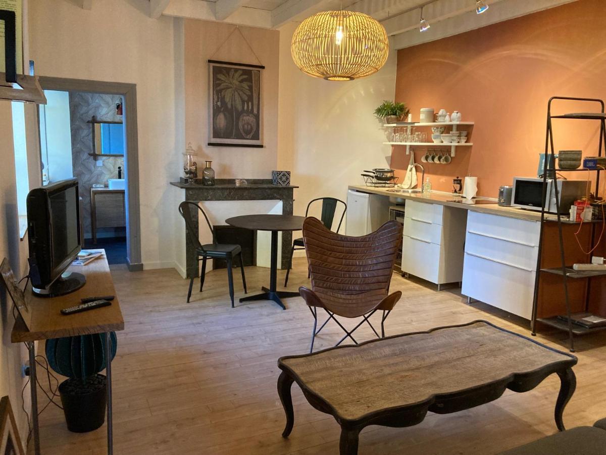 16 Bis-Gite-Hotel-Appartement Marssac-sur-Tarn Esterno foto