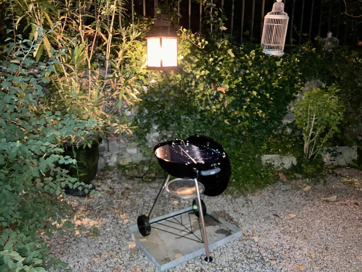 16 Bis-Gite-Hotel-Appartement Marssac-sur-Tarn Esterno foto