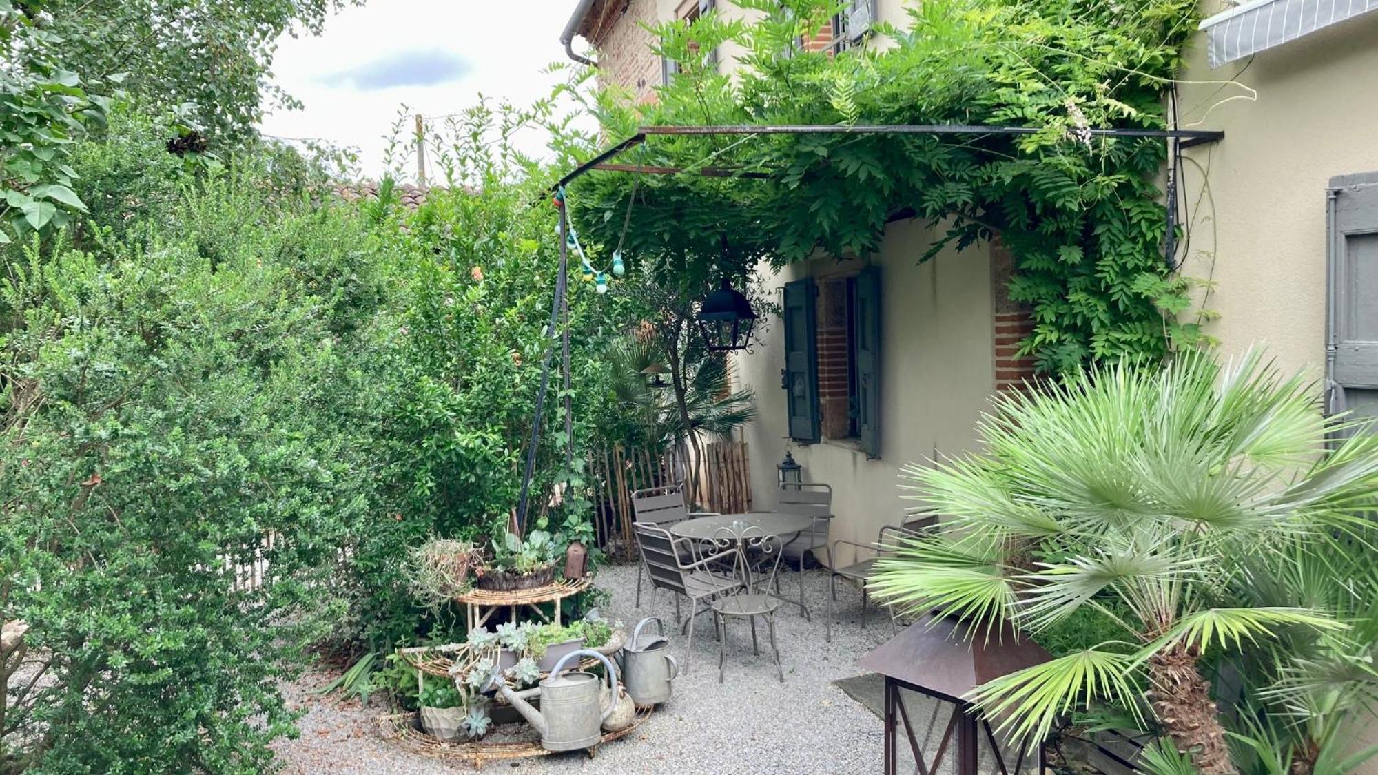 16 Bis-Gite-Hotel-Appartement Marssac-sur-Tarn Esterno foto