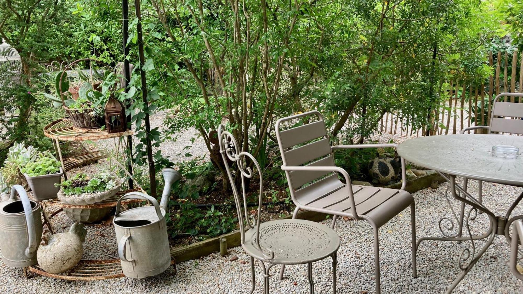 16 Bis-Gite-Hotel-Appartement Marssac-sur-Tarn Esterno foto