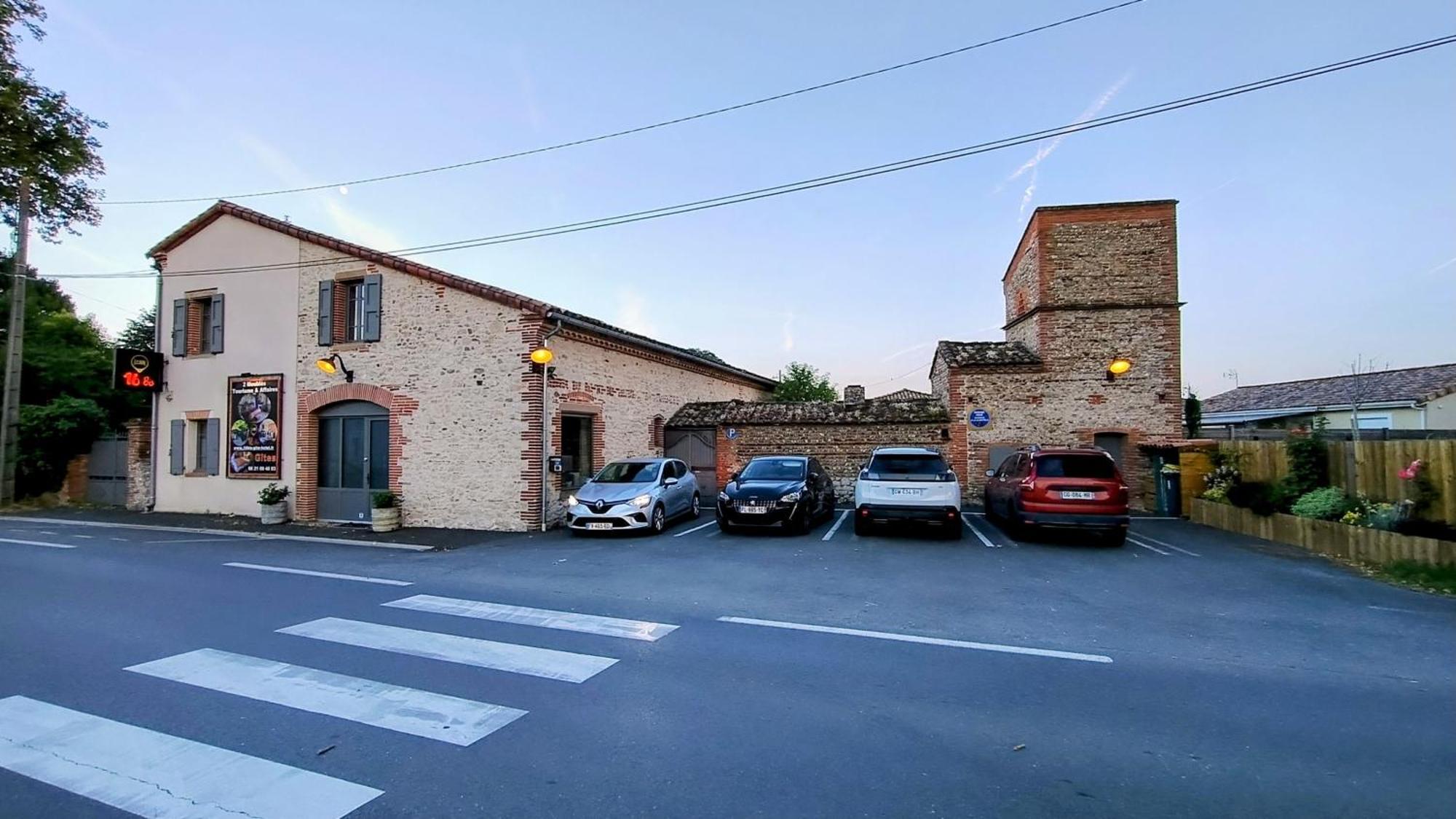 16 Bis-Gite-Hotel-Appartement Marssac-sur-Tarn Esterno foto