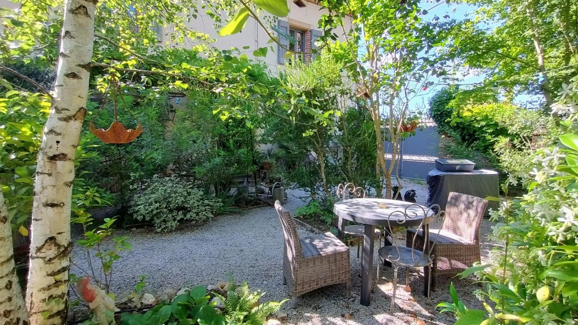 16 Bis-Gite-Hotel-Appartement Marssac-sur-Tarn Esterno foto