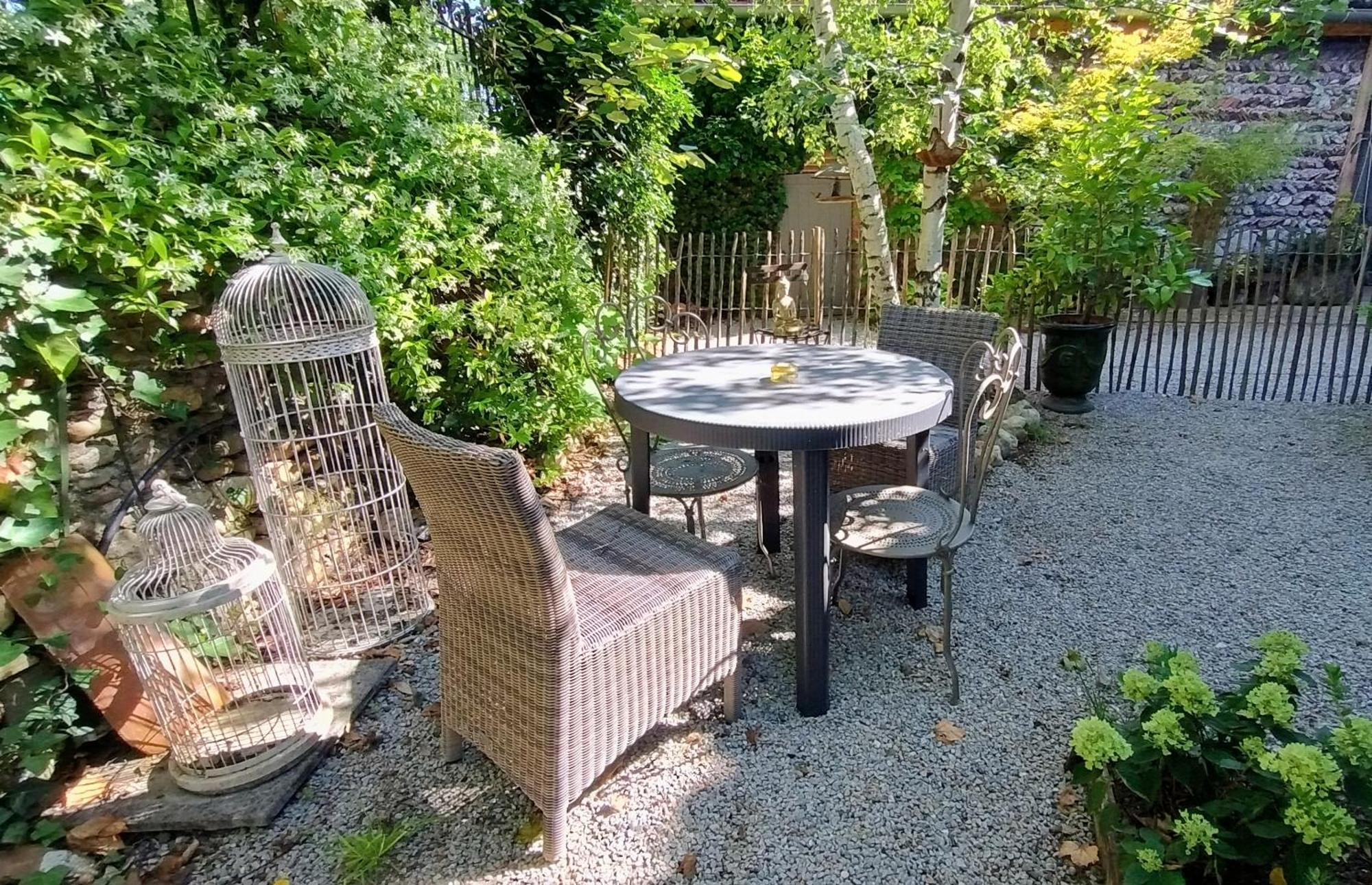 16 Bis-Gite-Hotel-Appartement Marssac-sur-Tarn Esterno foto